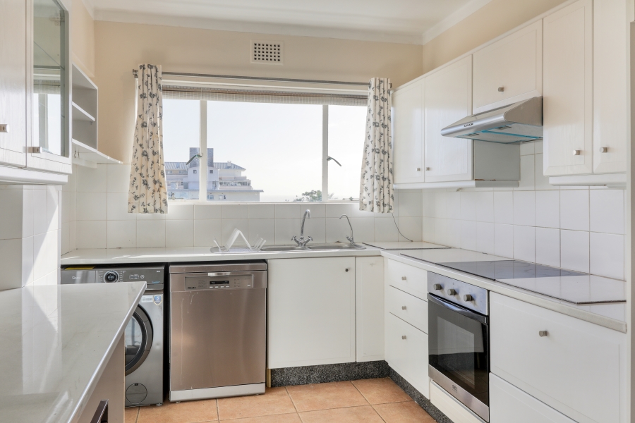To Let 2 Bedroom Property for Rent in Sea Point Western Cape